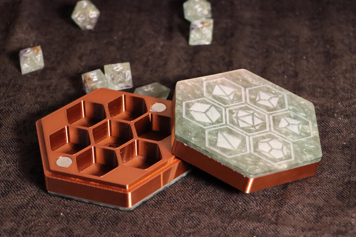 Stratum Dice Case